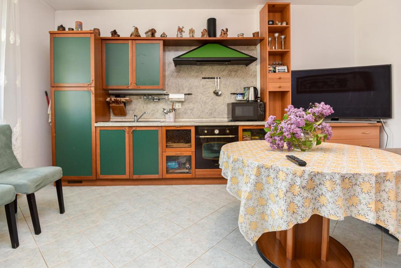 Medziotoju Apartment In Old City Palanga Luaran gambar