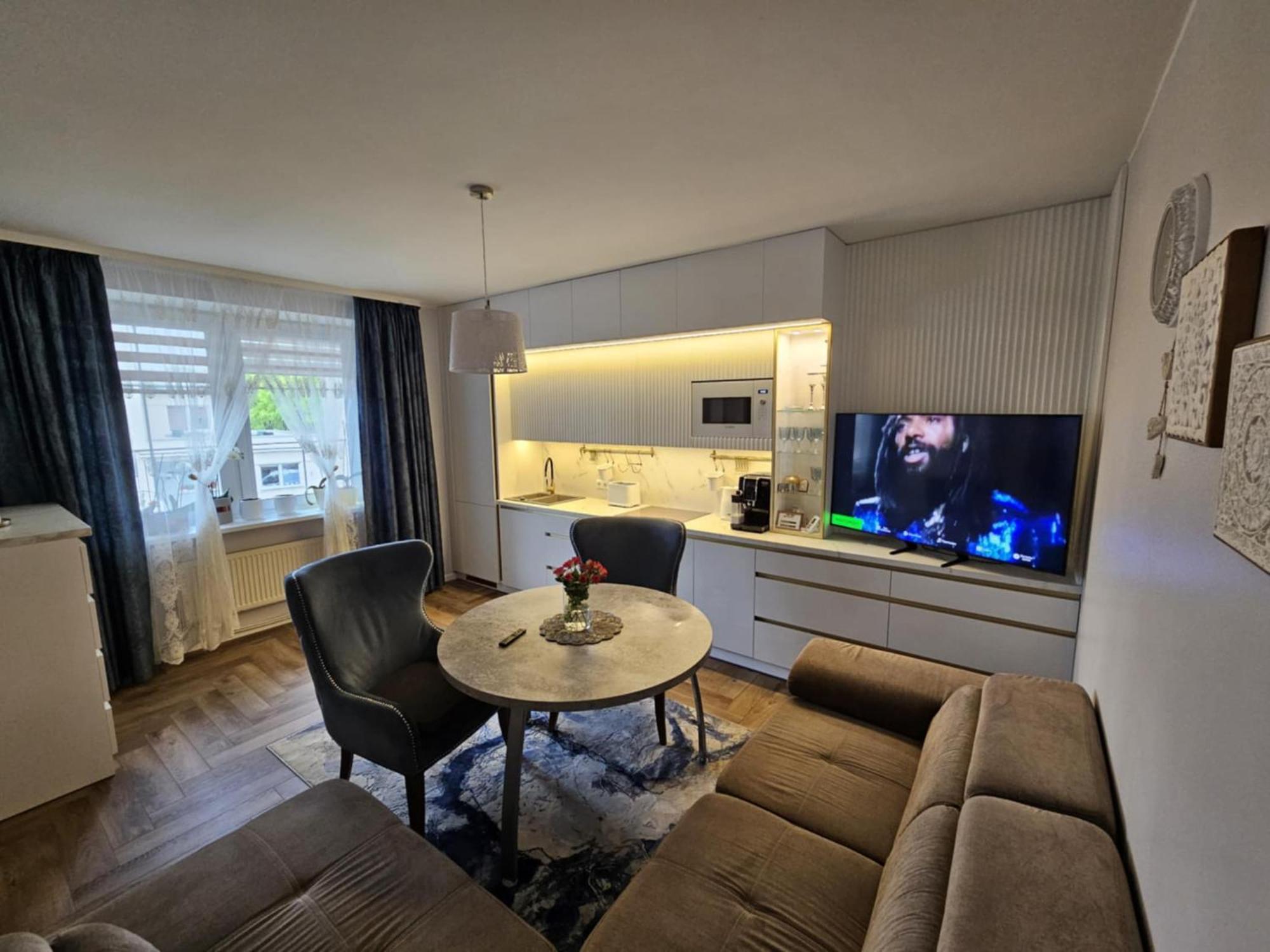 Medziotoju Apartment In Old City Palanga Luaran gambar