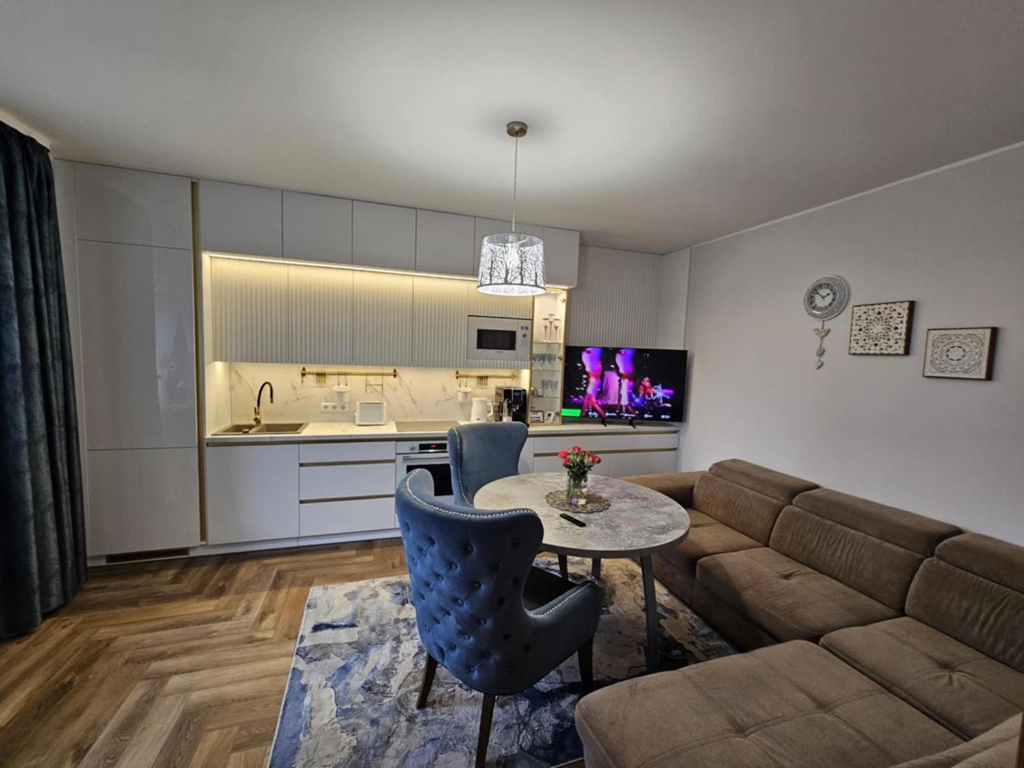 Medziotoju Apartment In Old City Palanga Luaran gambar